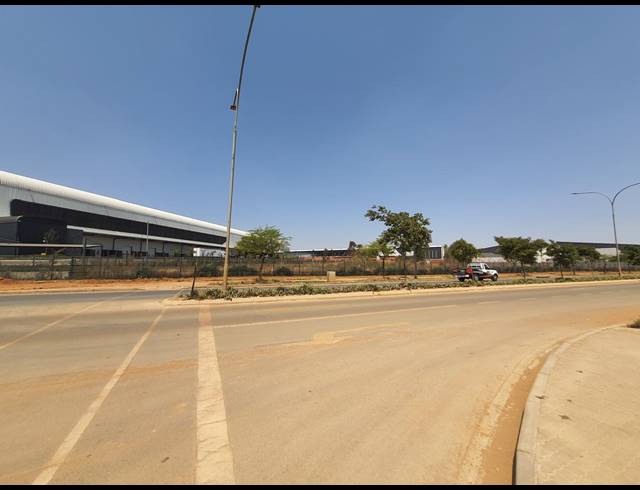 38,025M² VACANT LAND FOR SALE IN GOSFORTH PARK